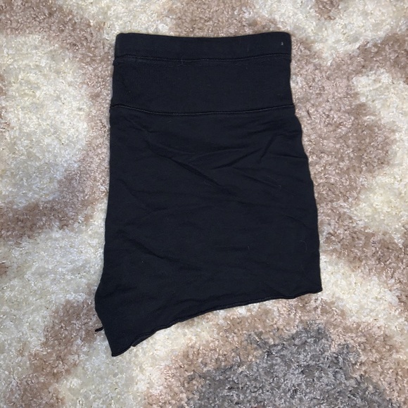 Victoria’s Secret sleep shorts - Picture 3 of 4